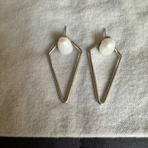 Kendra Scott earrings